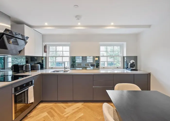 Charming 2 Bedroom 2 Bathroom Flat Near Oxford St